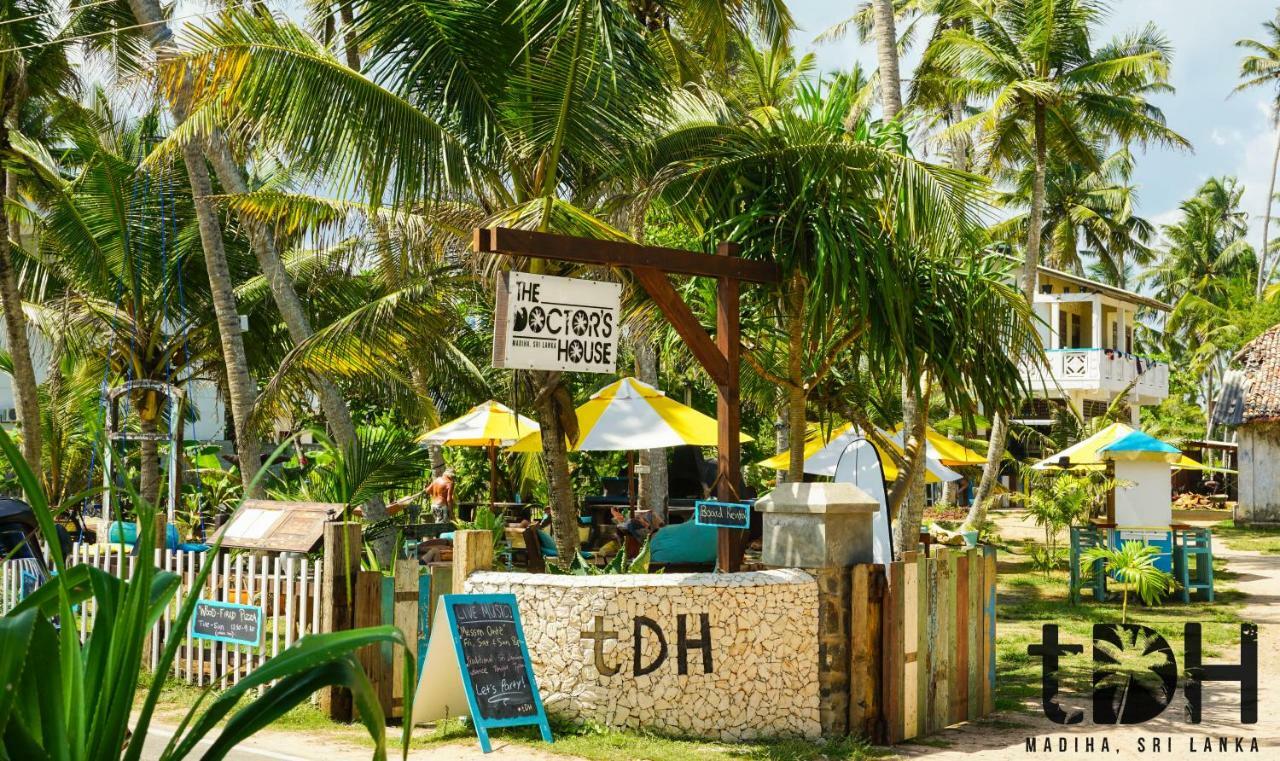 The Doctor'S House Hostel Matara Bagian luar foto